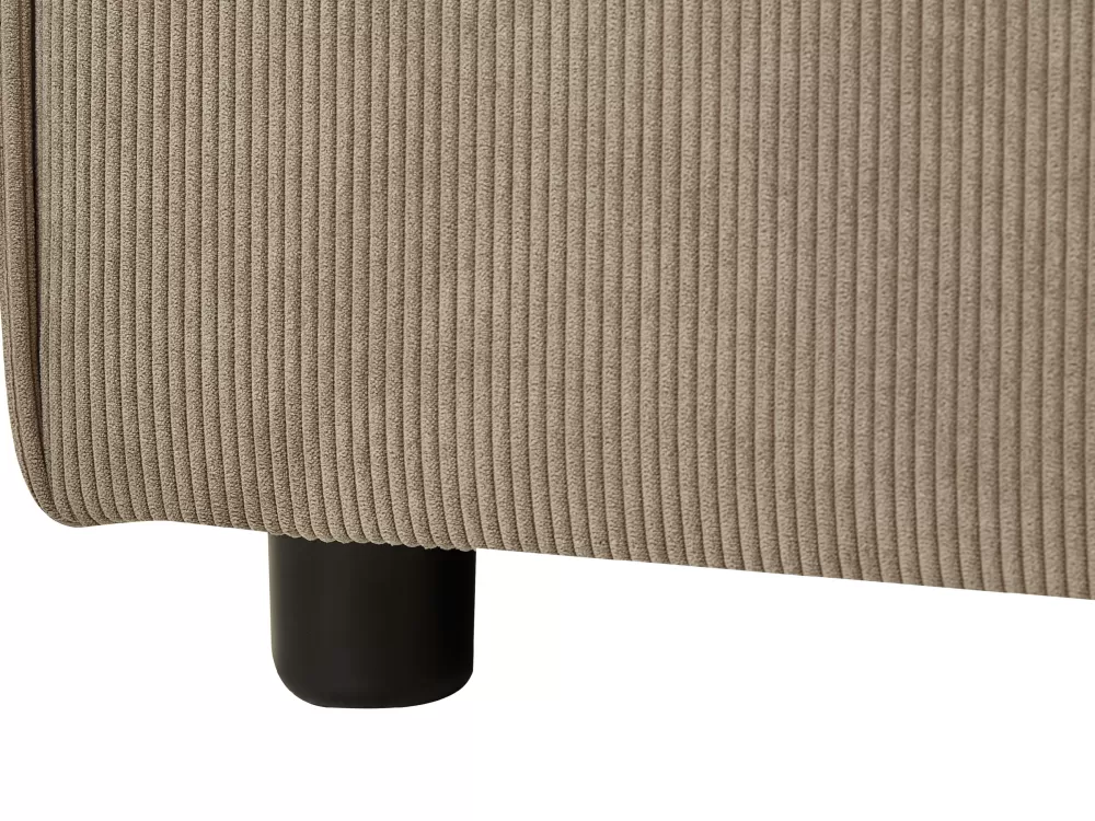 Beliani Offerta Flash: Divano Angolare 3 Posti in Ecopelle - Design Aprica, Colore Beige Chiaro, Orientamento a Sinistra