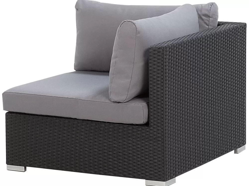 Beliani Divano da Esterno 4 Posti in Poliestere Resistente, Set Soggiorno Elegante con Struttura Durevole - Modello Sano II Nero Opaco