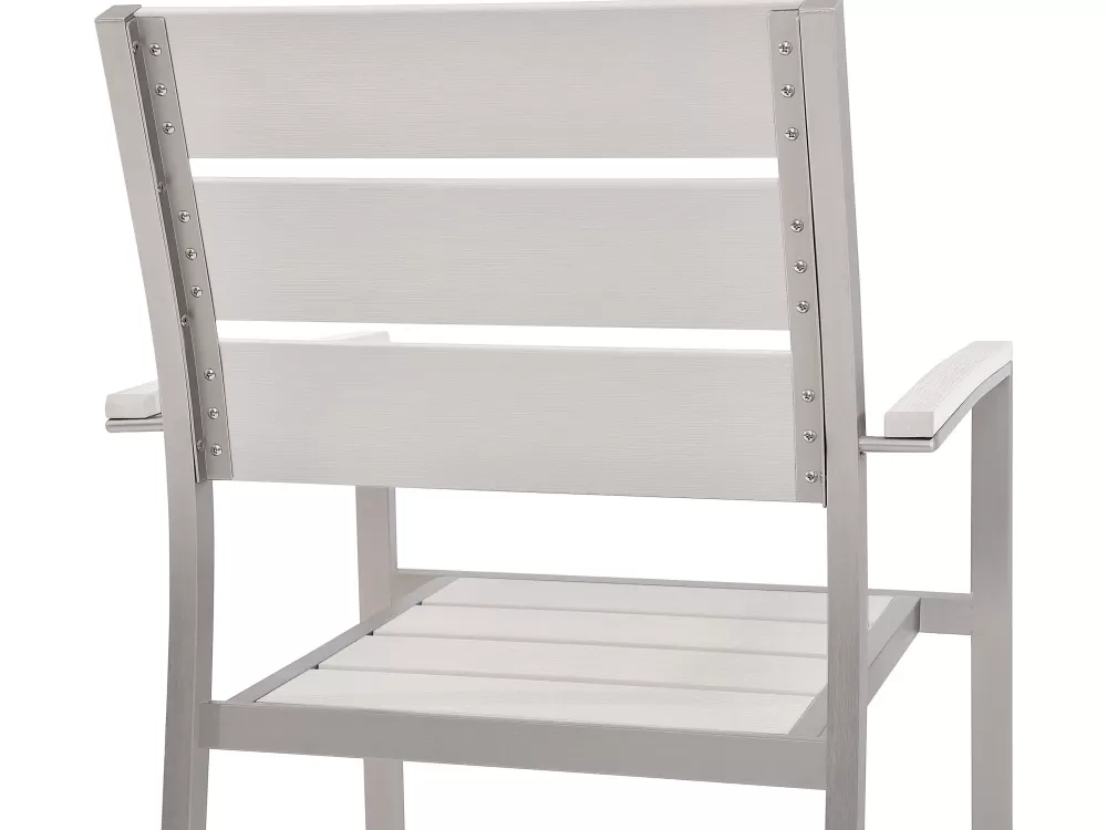 Set da esterno Beliani per 6 persone - Tavolo in alluminio bianco con sedute integrate, design resistente e stile moderno (serie Vernio)