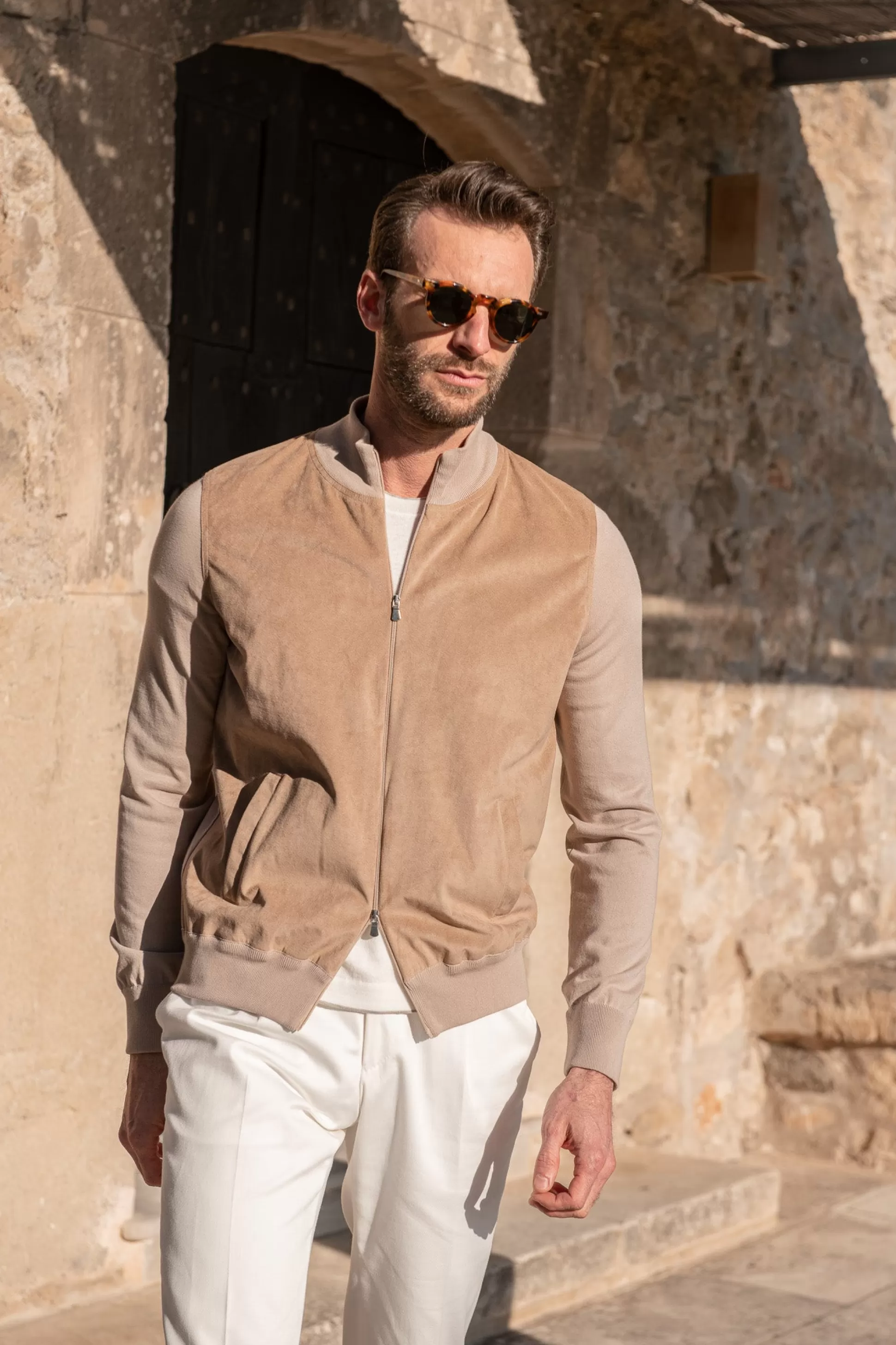 Pini Parma: Giacca Bomber in Alcantara Color Mandorla - Artigianale Italiano a Prezzo Accessibile