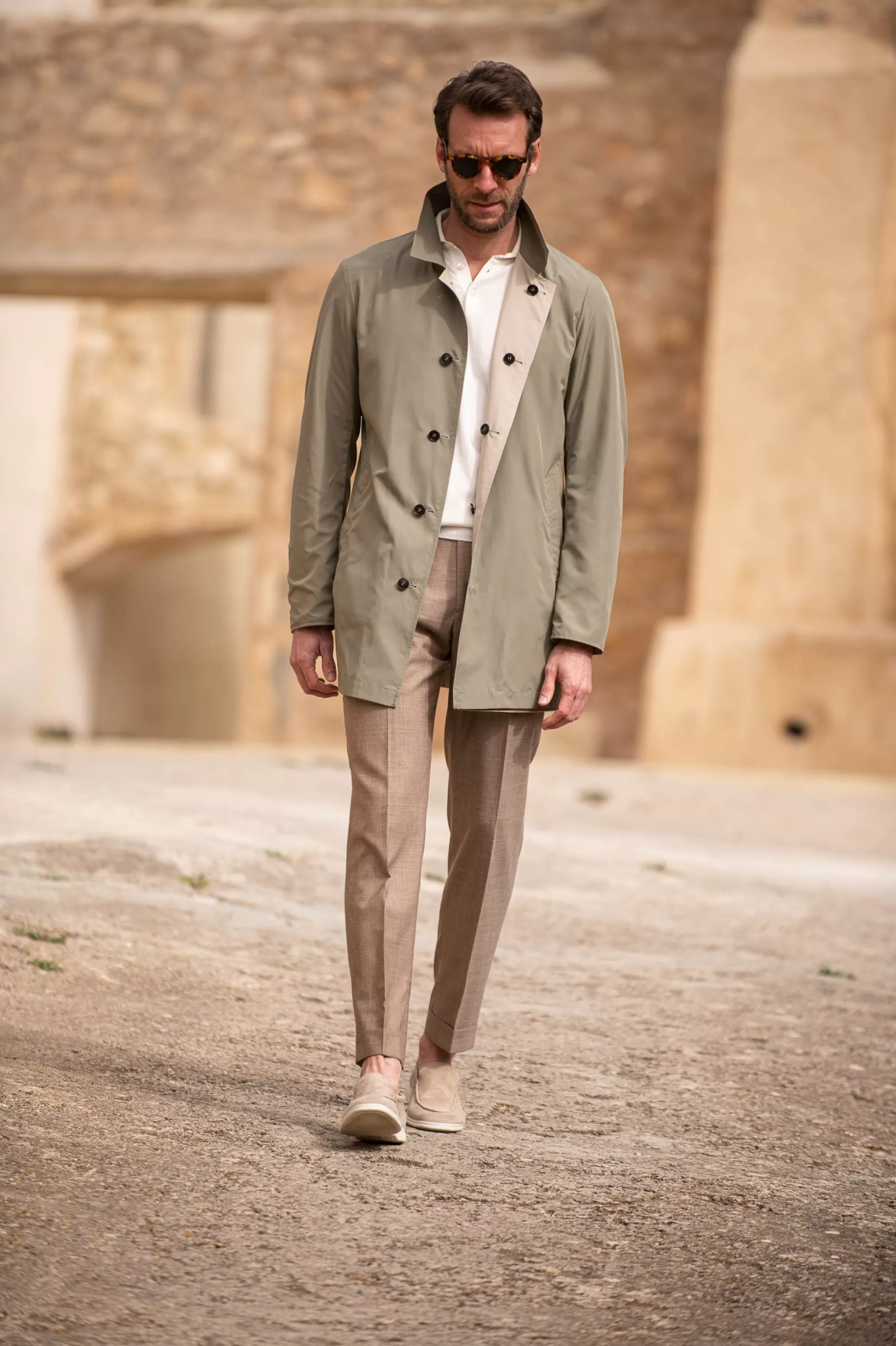 Impermeabile Reversibile Doppio Fronte Beige/Verde - Artigianato Italiano | Pini Parma, Eleganza Senza Sprechi