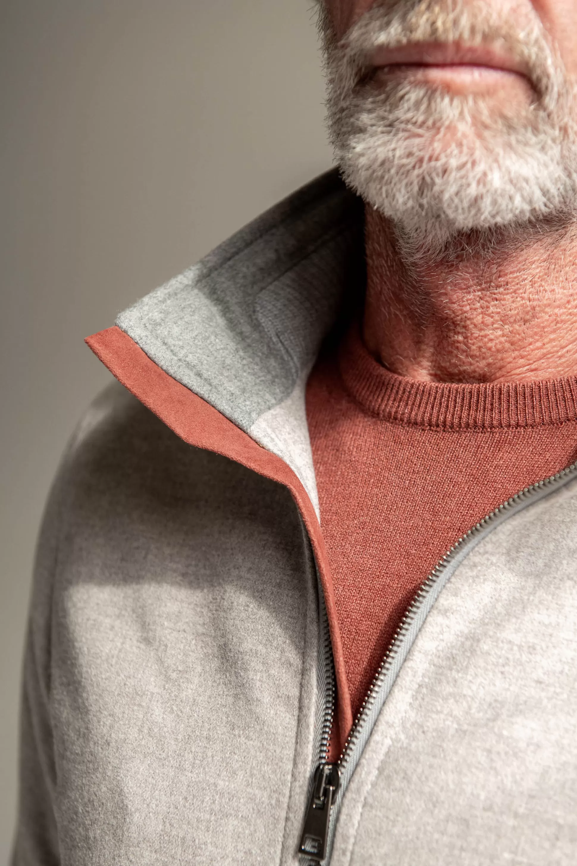 Giubbotto Imbottito Beige in Lana Loro Piana® con Tecnologia Antipioggia - Edizione Esclusiva Artigianato Italiano | Disponibile Presso Pini Parma