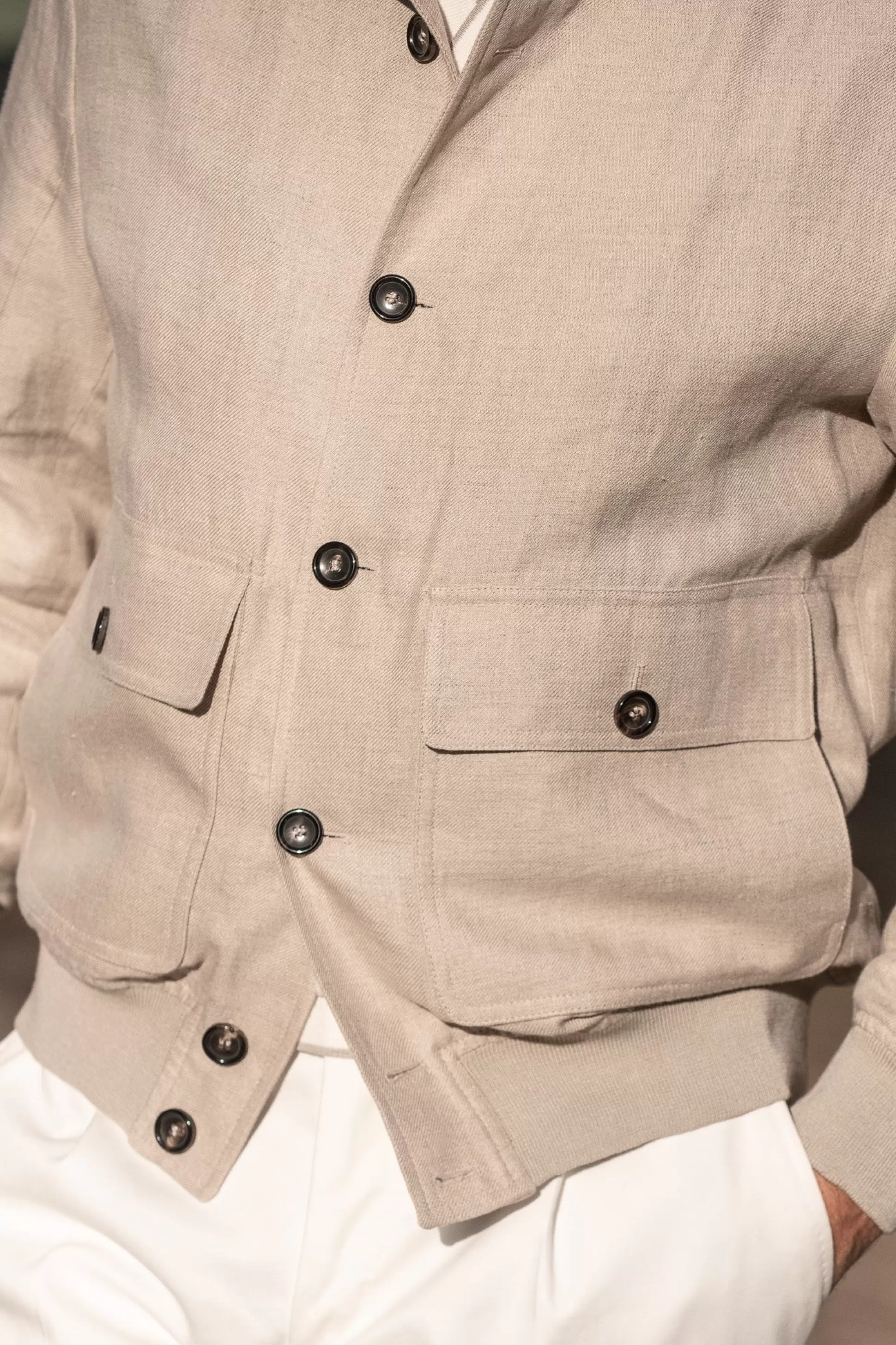Giubbotto Bomber in Lino Beige Artigianale - Confezionato in Italia con Tessuti Premium | Sconti Esclusivi Pini Parma