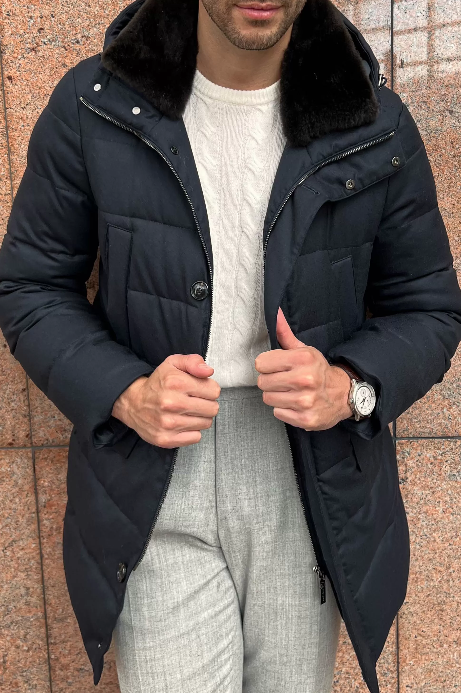 Piumino Invernale Blu con Collare Staccabile in Vera Shearling - Prodotto con Maestria in Italia | Offerta Esclusiva Pini Parma