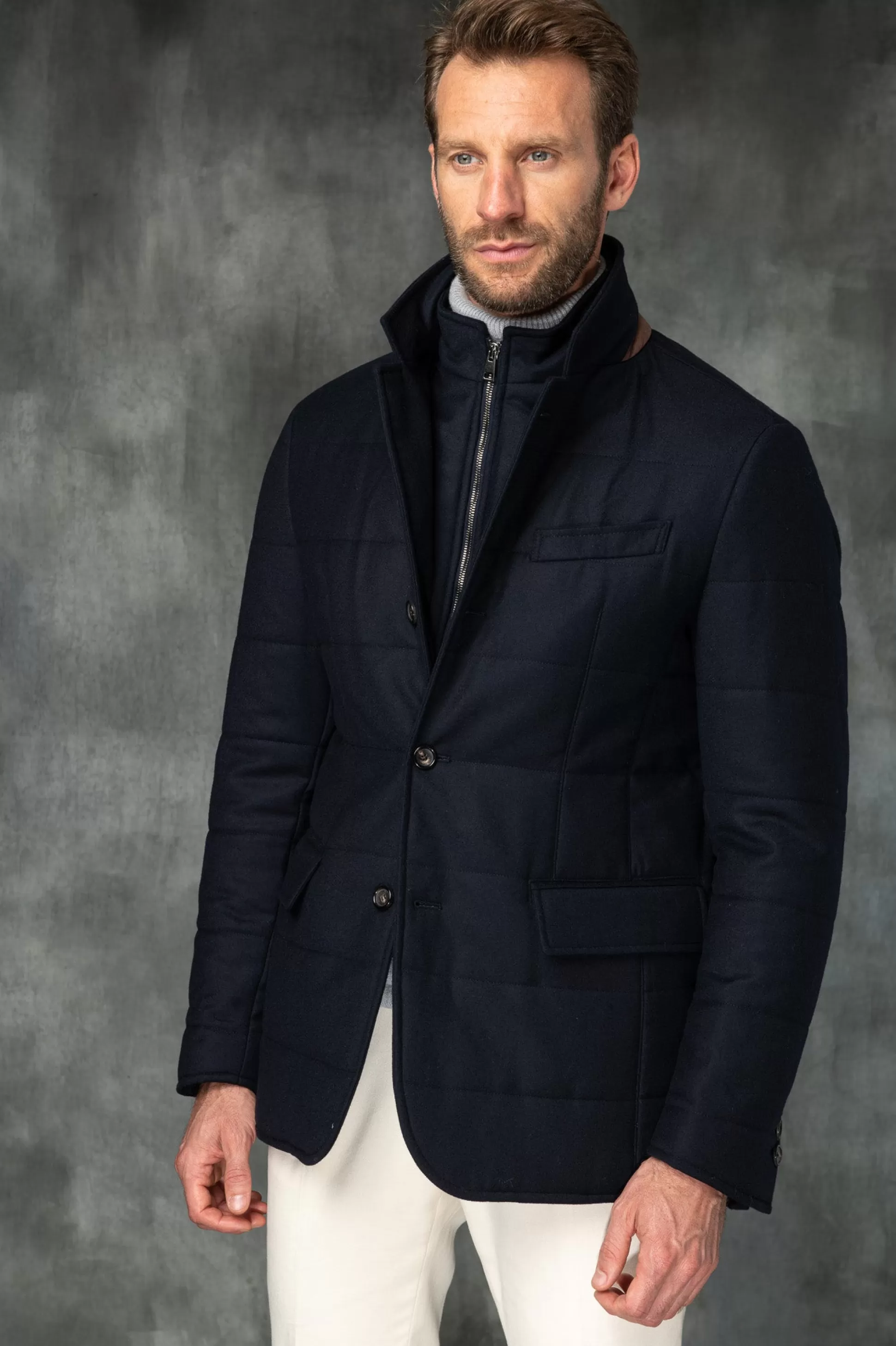 Giubbotto Imbottito Blu in Lana Loro Piana - Tecnologia Antipioggia Rain System® | Prodotto Artigianalmente in Italia | Acquista su PiniParma.it