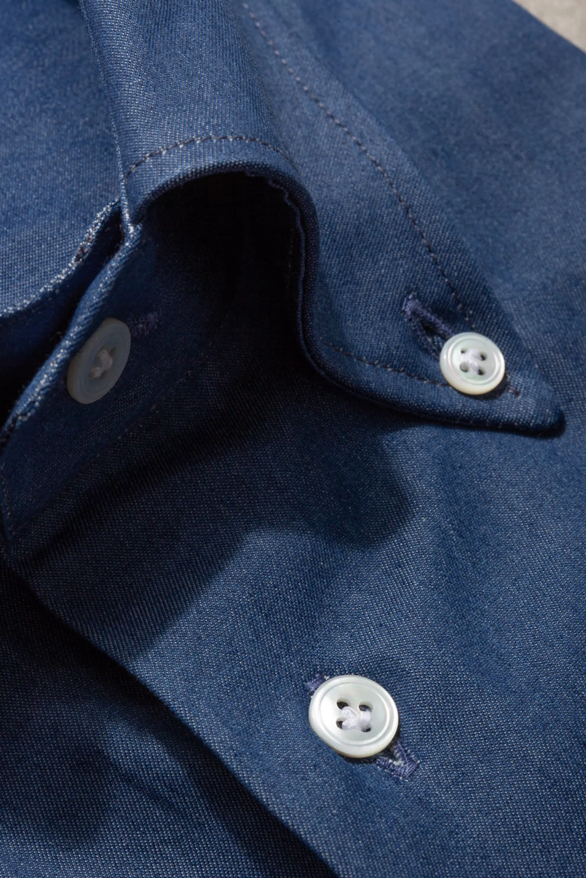 Pini Parma: Camicia Denim con Bottoni a Pressione - Collezione Sartoriale | Fatto a Mano in Italia | Edizione Esclusiva con Dettagli Artigianali