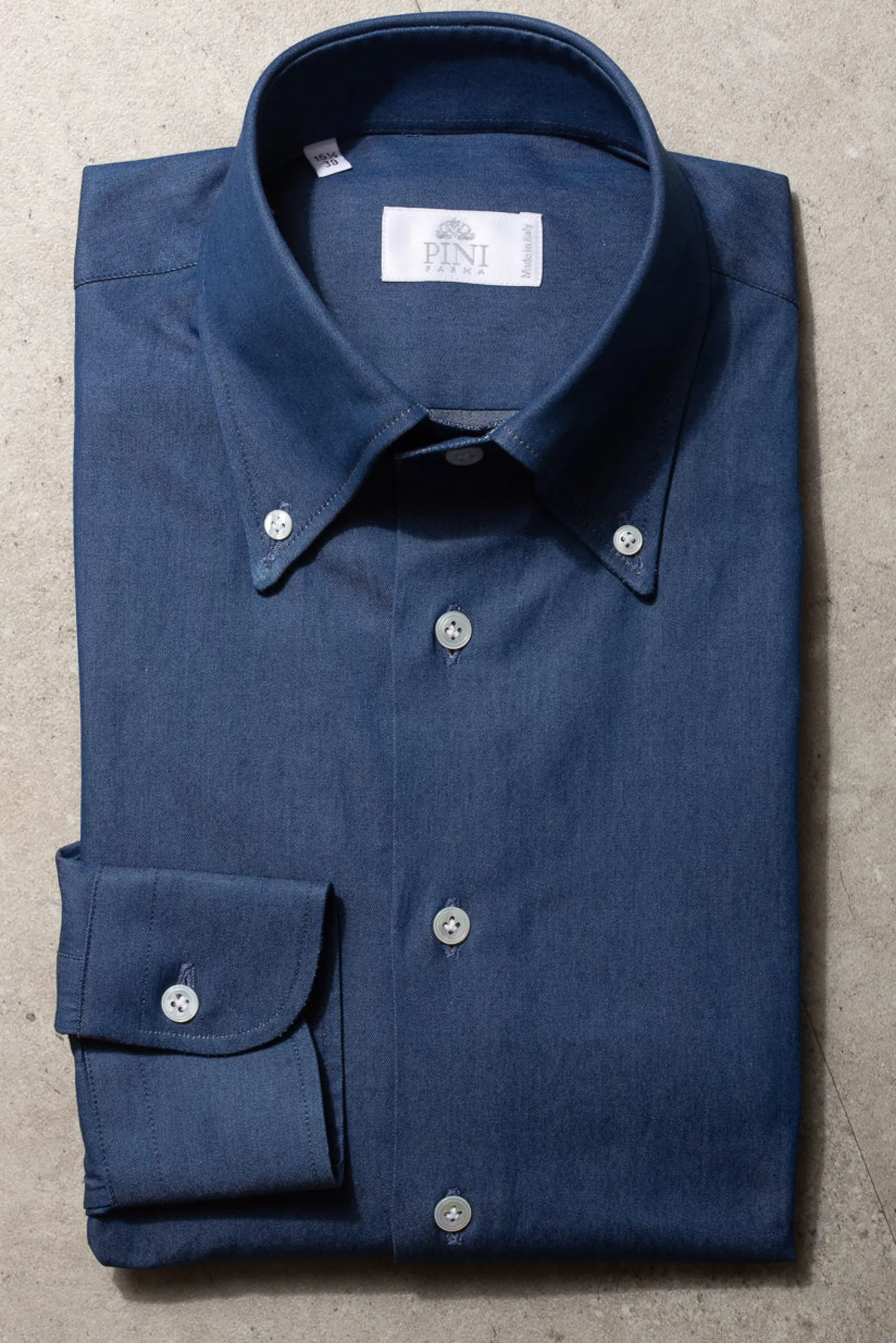 Pini Parma: Camicia Denim con Bottoni a Pressione - Collezione Sartoriale | Fatto a Mano in Italia | Edizione Esclusiva con Dettagli Artigianali