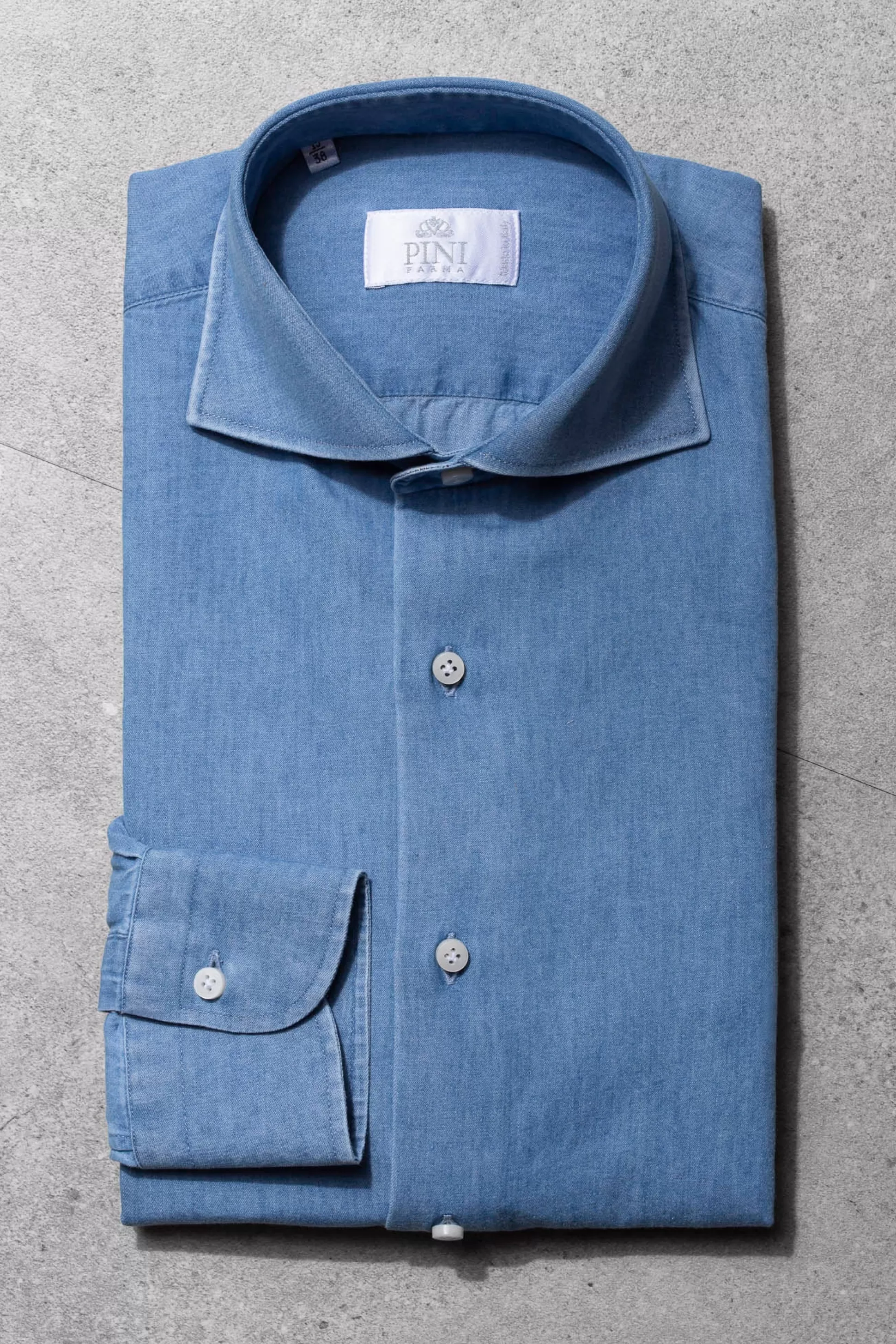 Camicia Artigianale in Denim Blu - Fabbricata a Mano in Italia | Pini Parma, Qualità Premium a Prezzo Accessibile