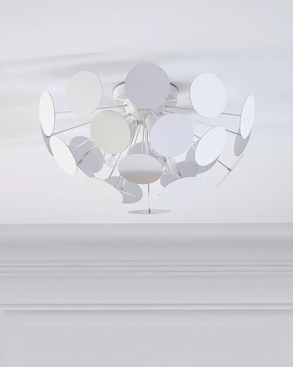 Lampadario moderno a 3 luci Beliani - Design Maritsa in metallo bianco opaco