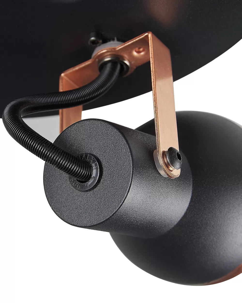 Lampadario Moderno Beliani a 3 Luci con Struttura in Ferro e Dettagli Ramati - Design Circolare Bicolore in Nero e Rame