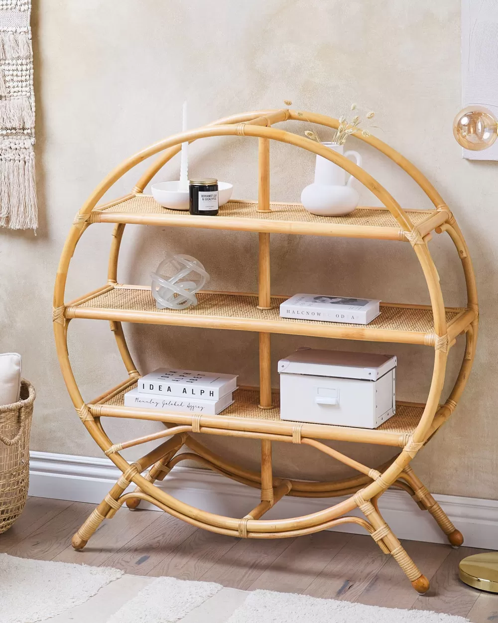 Beliani Libreria da Esterno Modello Rottinki 3 - Design Moderno in Materiale Naturale con Finitura Tuvalu II, Ideale per Giardino e Terrazzo