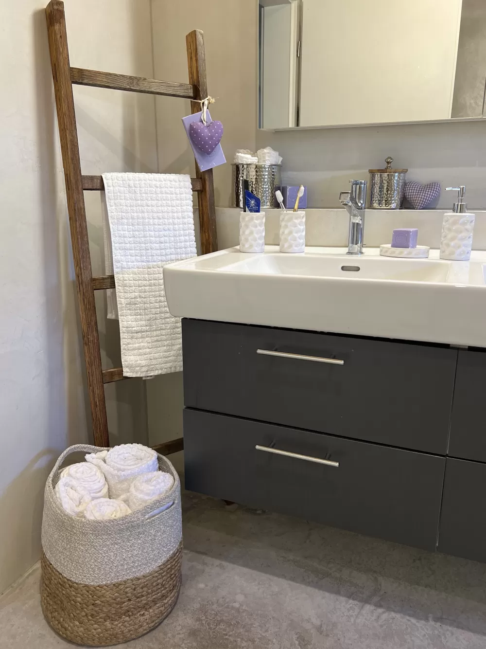 Nuovo Set di 2 Cesti in Vimino Beliani - Design Elegante Sabbia e Grigio Chiaro, Modello Naulla
