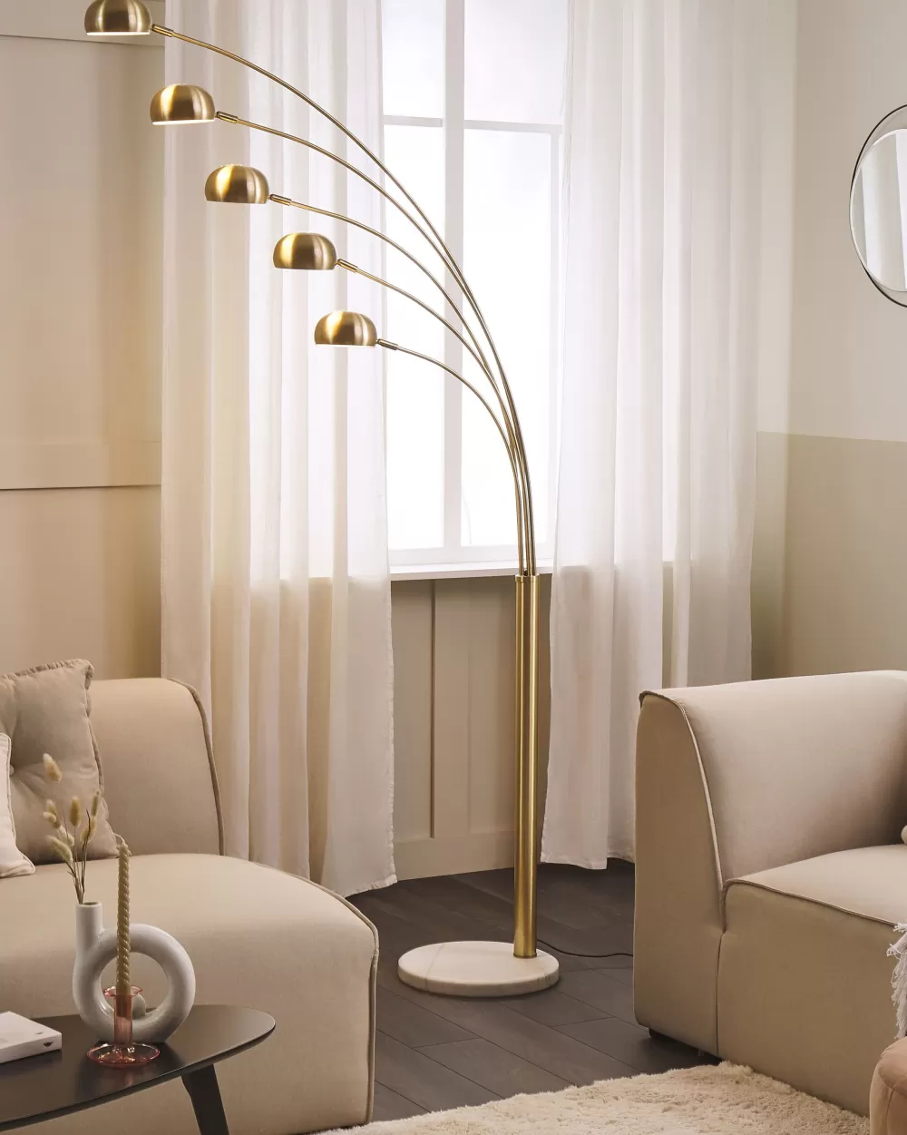 Lampada da Terra Elegante Flinders con 5 Punti Luce Regolabili - Design Moderno in Metallo Dorato per Interni Raffinati