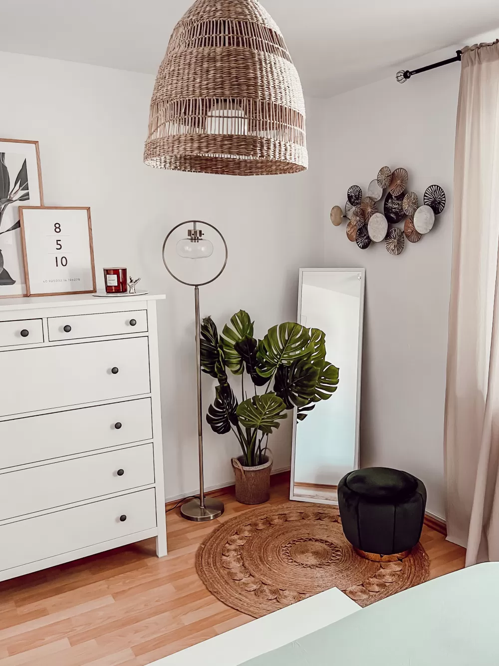Lampada da Terra Elegante in Metallo Dorato Severn - Design Moderno Beliani a Prezzo Conveniente