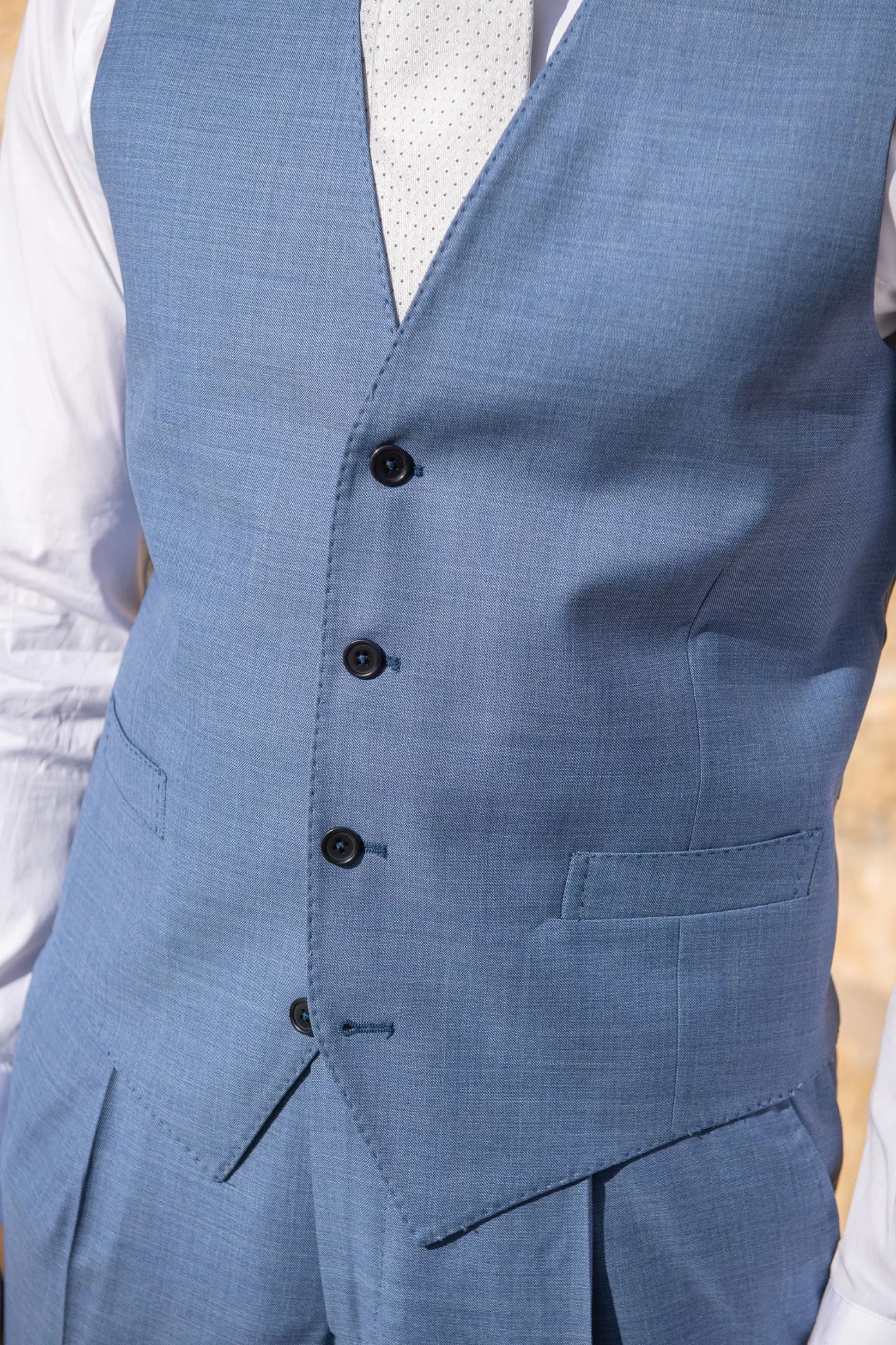 Gilet Blu Chiaro Su Misura - Fatto a Mano in Italia • Edizione Limitata Pini Parma | Promozione Estiva