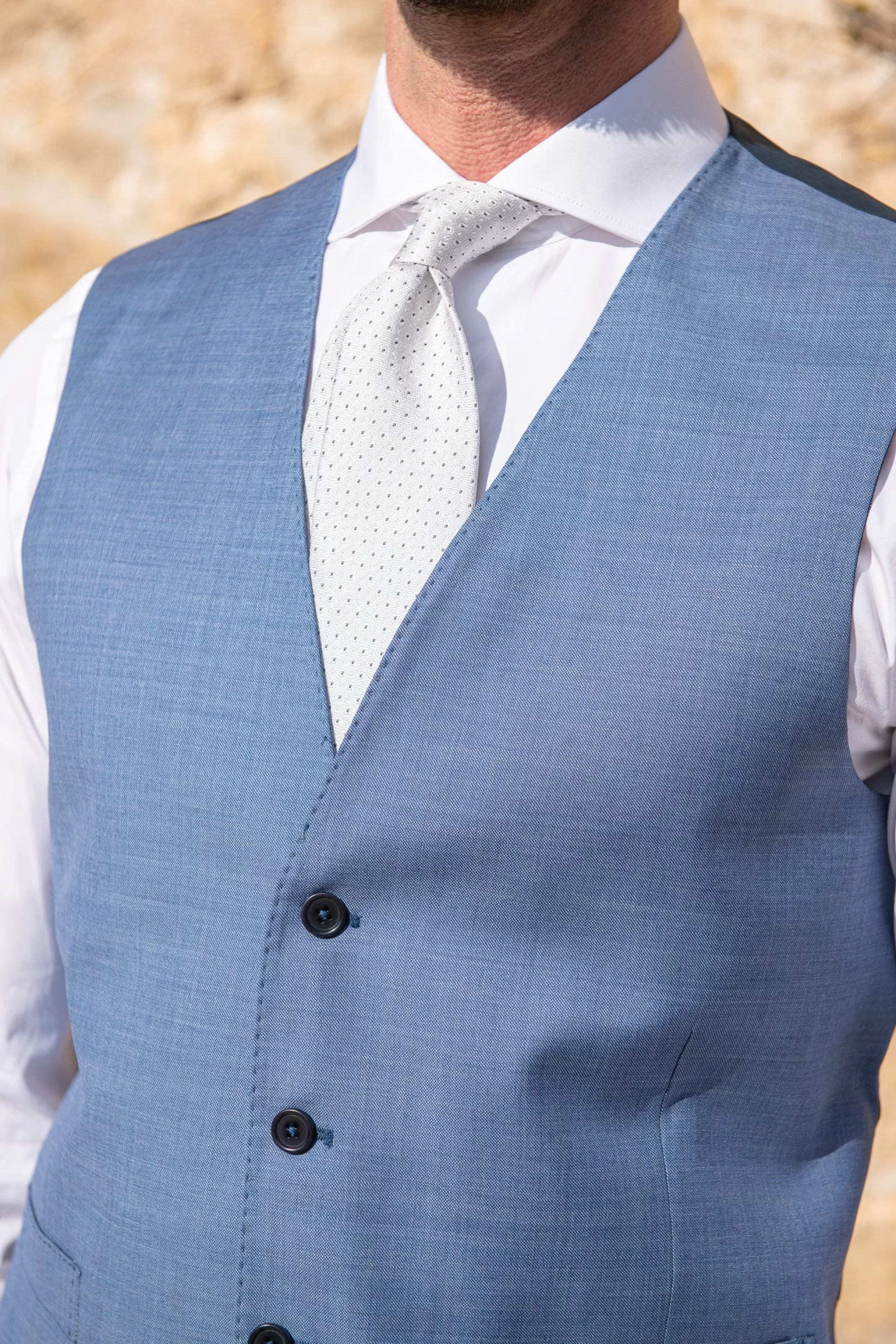 Gilet Blu Chiaro Su Misura - Fatto a Mano in Italia • Edizione Limitata Pini Parma | Promozione Estiva