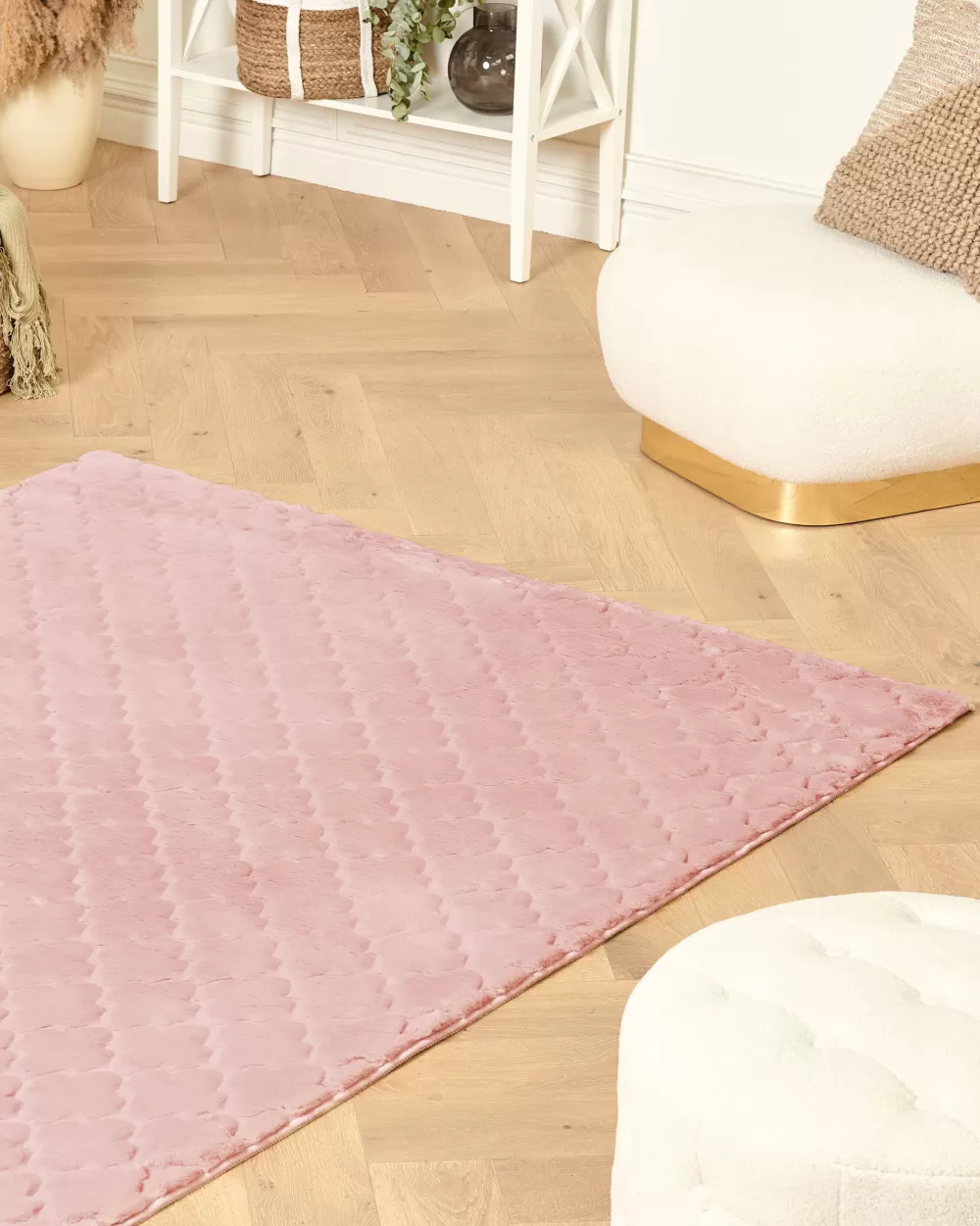 Beliani Tappeto in Peluche Sintetico Janiksen, Rosa Chiaro 160x230 cm, Design Moderno per Soggiorno