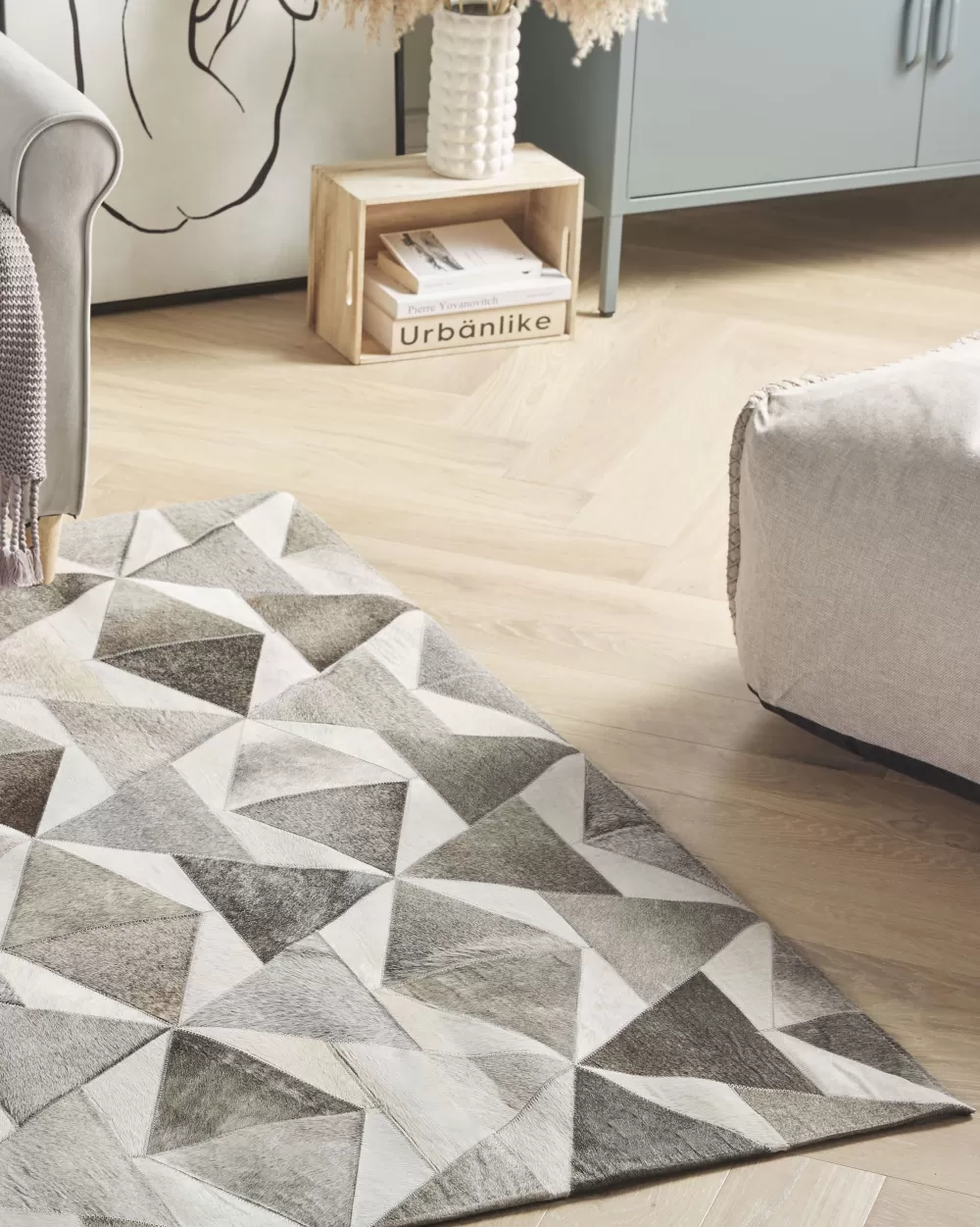Beliani Tappeto Elegante Modello Lehmannahka in Grigio, 160x230 cm - Rivestimento Morbido per Soggiorno con Bordatura Moderna, Facile da Pulire