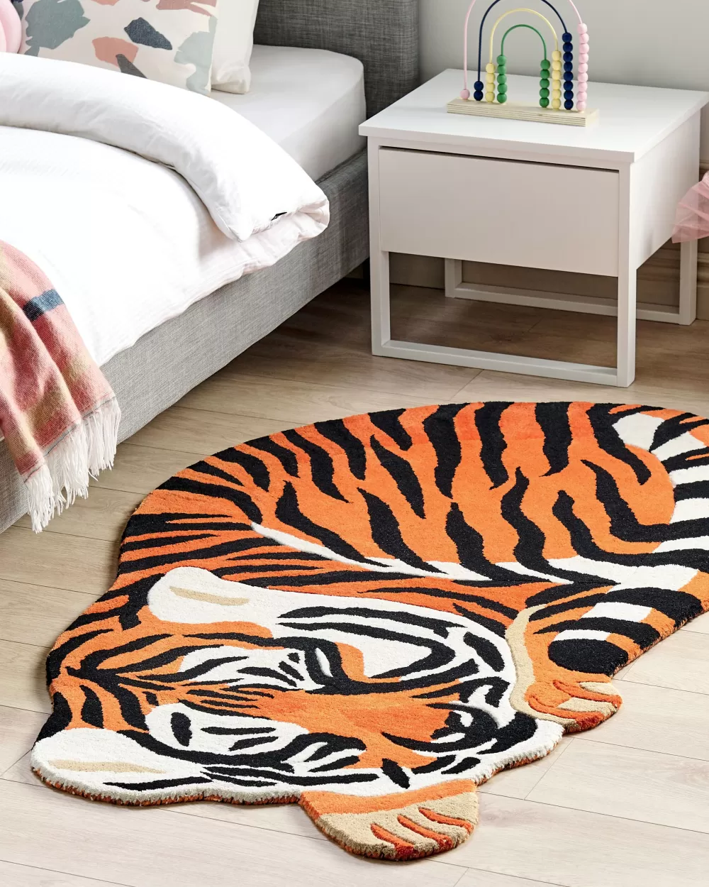 Tappeto Moderno Villa Oranssi 100x155 cm - Rajah Beliani per Arredamento Elegante