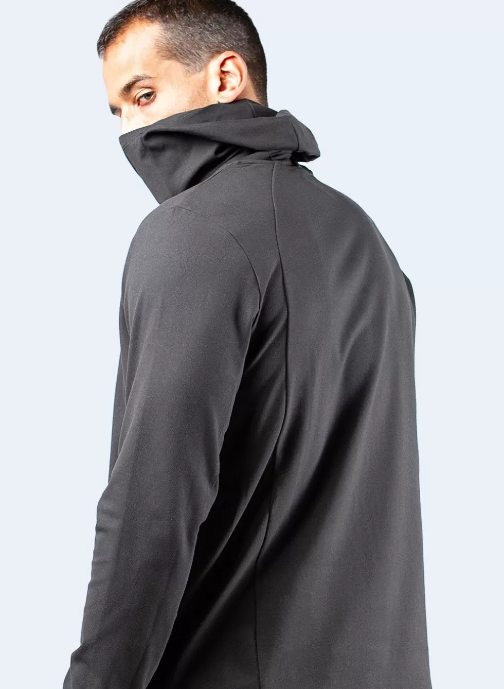 Felpa Uomo con Cappuccio Anti-UV - Nero Essenziale, Confortevole e Leggera a Prezzi Accessibili