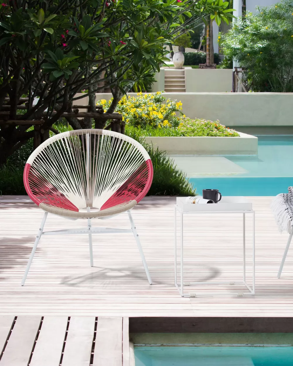 Set da 2 sedie relax in corda poliestere resistente - Design versatile con dettagli fuxia, perfette per esterni. Stile Acapulco moderno by Beliani.
