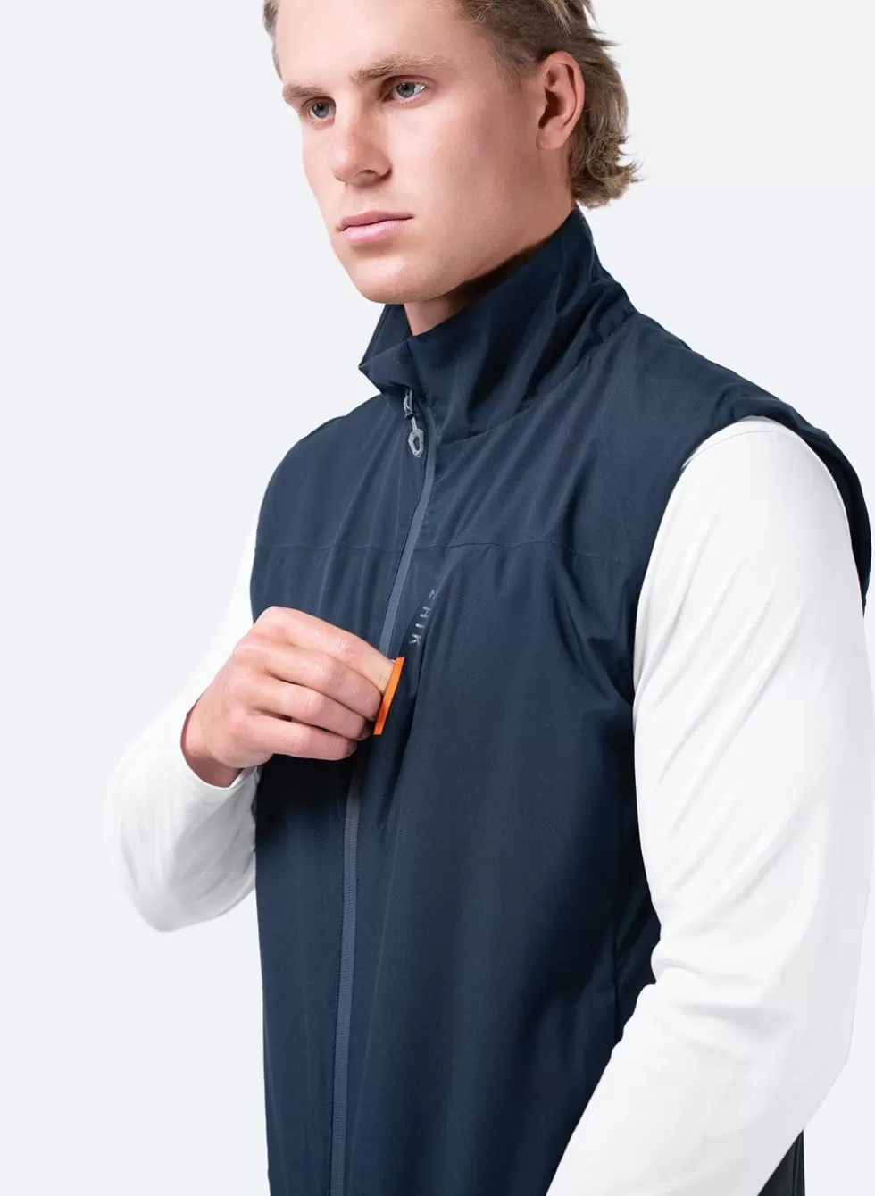 Gilet Tecnico Uomo Ins100 Blu Marino - Impermeabile per Escursioni Nautiche e Attività Outdoor