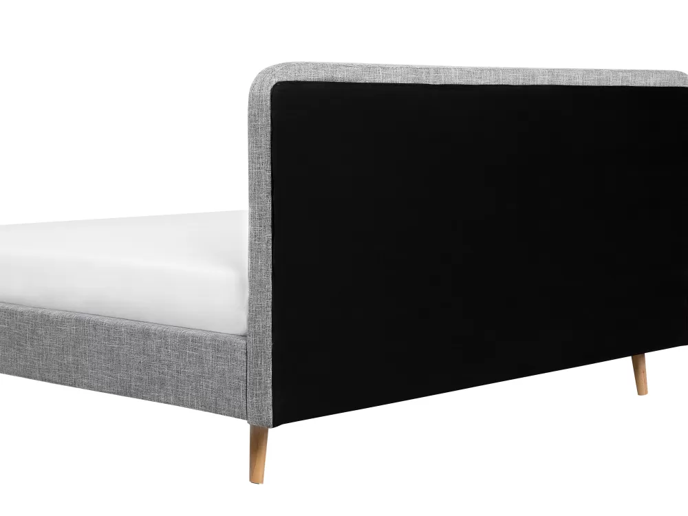 Beliani Copriletto Parisanky in Tessuto Grigio Chiaro 180x200 cm - Promozione Elegante per Arredamenti Rennes