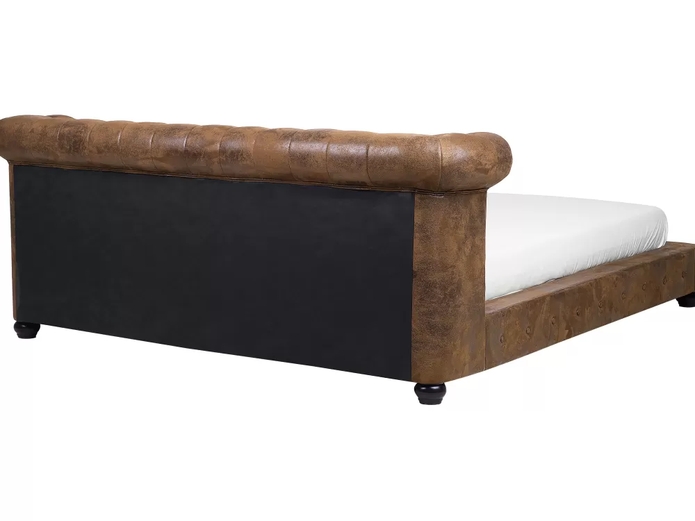 Beliani Cavaillon - Divano in Ecopelle Marrone 180x200 cm con Rivestimento Premium, Liquidazione Stock Limitata

（：