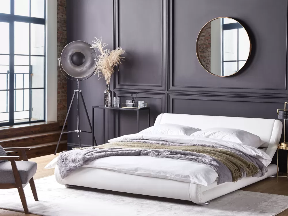 Beliani Parisanky - Divano Letto in Pelle Bianco 180x200 cm | Avignon in Offerta Esclusiva | Elegante Design Moderno con Consegna Rapida