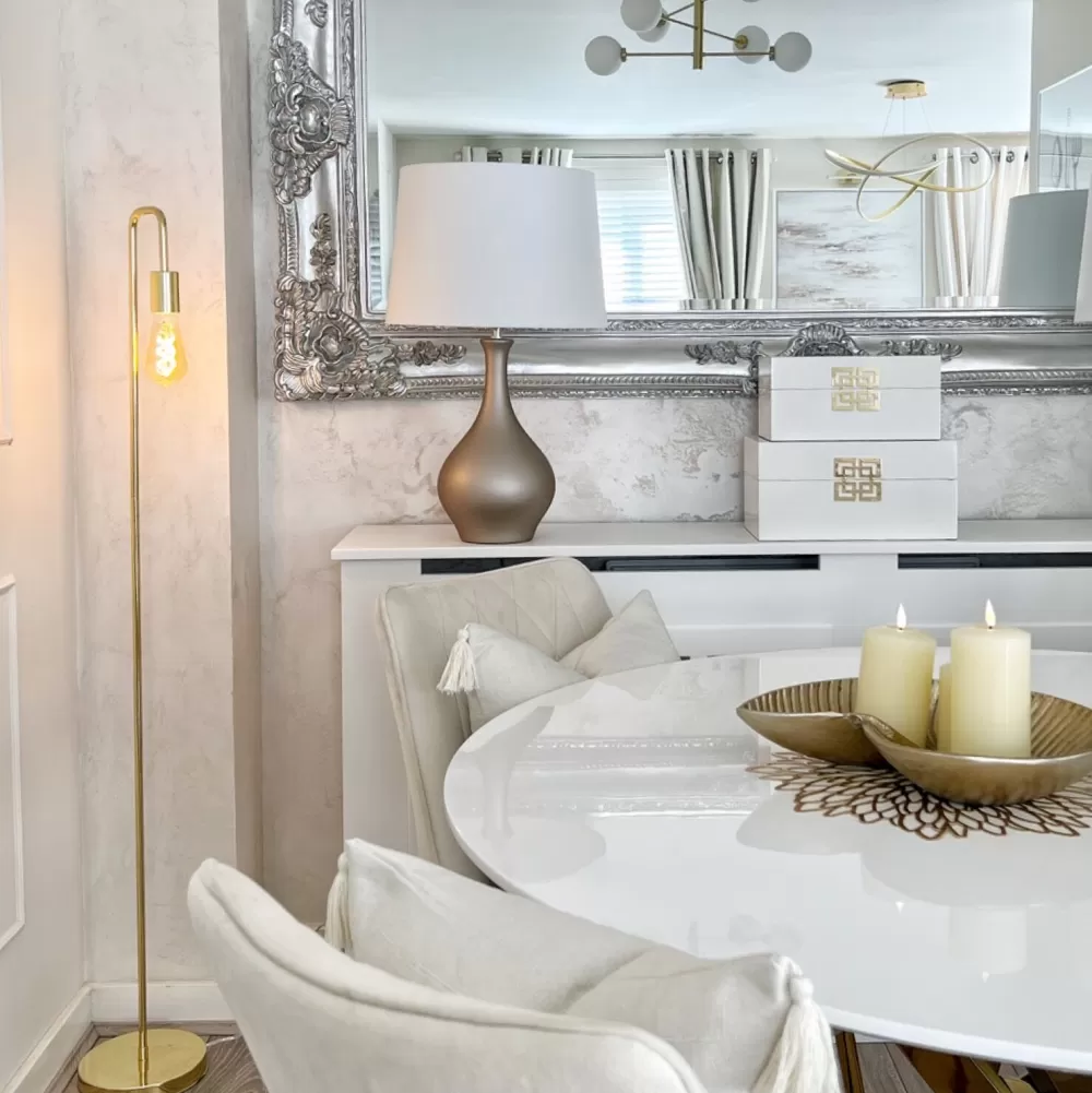 Lampada da Tavolo Elegante in Ceramica Dorata Salla - Design Moderno Beliani