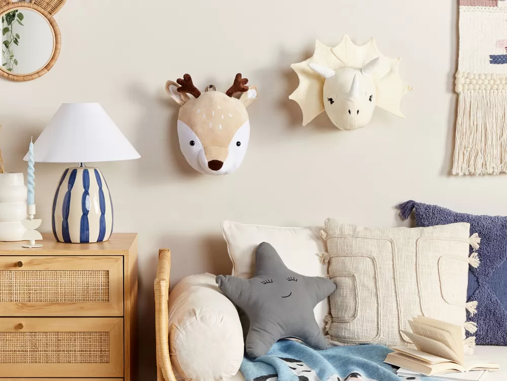 Lampada da Tavolo in Ceramica Luchetti di Beliani - Design Elegante con Combinazione Beige Chiaro e Blu