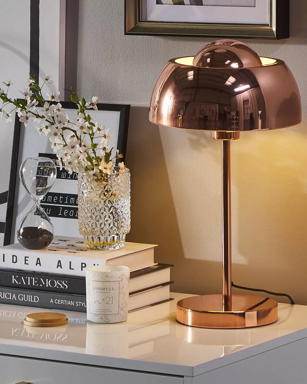 Lampada da Tavolo Beliani Senette in Rame Metallizzato - Design Moderno con Finitura Antica, Ideale per Arredamento Elegante