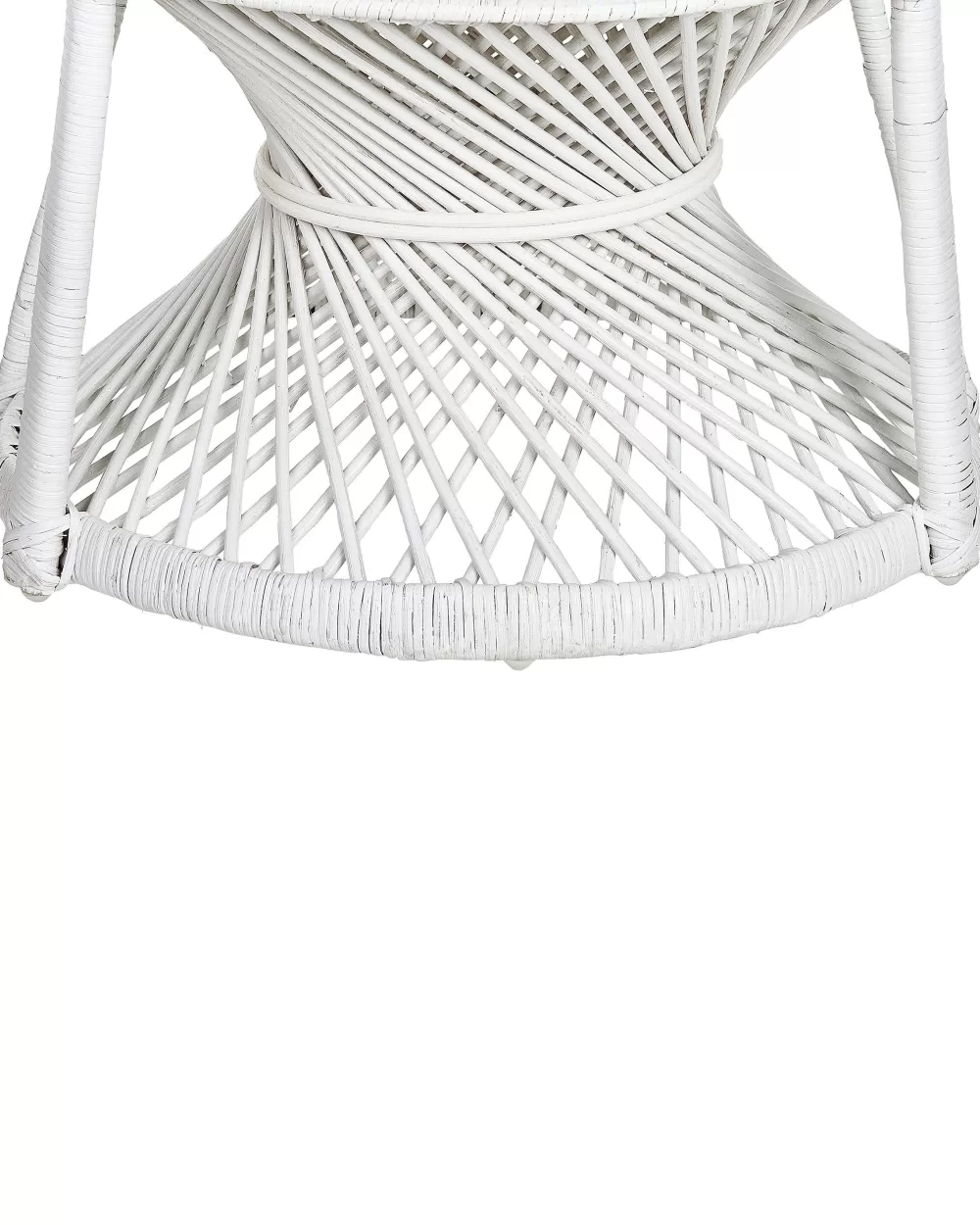 Beliani Sedia Pavone in Vimini Intrecciato Bianco Avorio - Design Elegante con Schienale Decorativo, Stile Classico e Comfort Raffinato per Arredamenti Moderni - Modello Emmanuelle