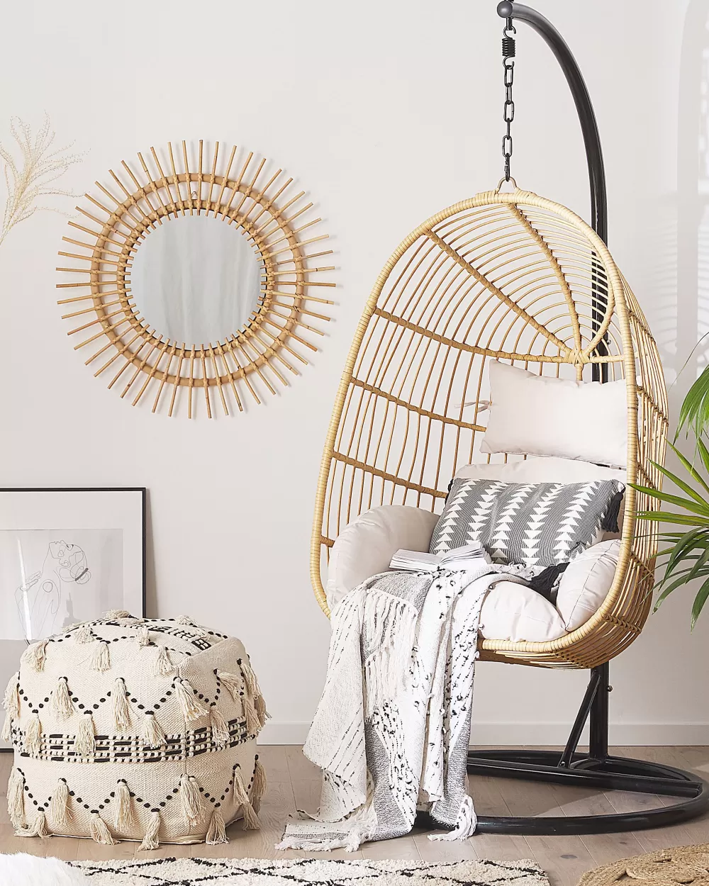 Promo Lampo: Sospensione Elegante con Base in Rattan Poliestere e Dettagli Naturali - Beliani Casoli