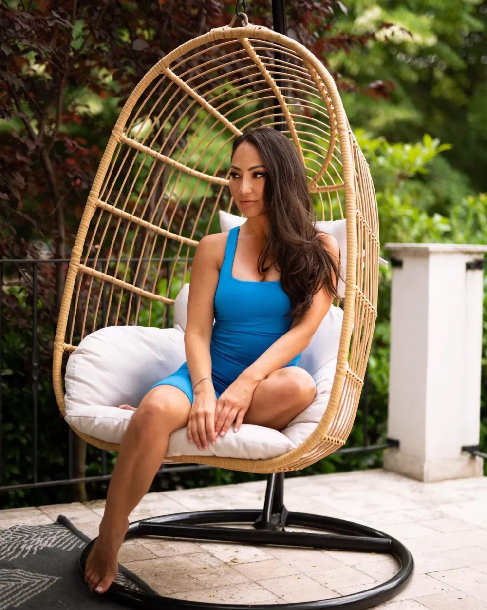 Promo Lampo: Sospensione Elegante con Base in Rattan Poliestere e Dettagli Naturali - Beliani Casoli