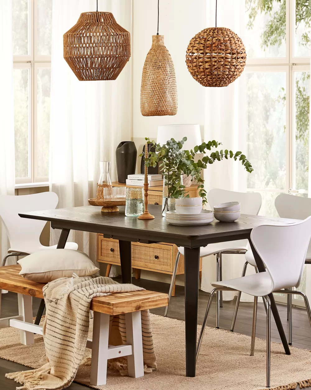 Lampada a Sospensione Moderna in Bambù Naturale e Legno Chiaro Beliani Lwela - Design Elegante per Ambienti Accoglienti