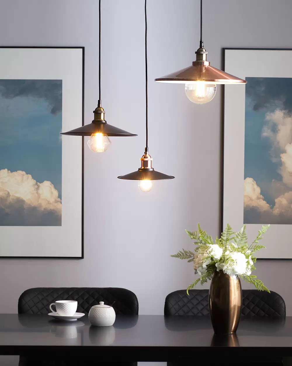 Lampada a Sospensione Moderna in Metallo - Set da 3, Finitura Nera e Rame, Design Compatto Beliani Swift