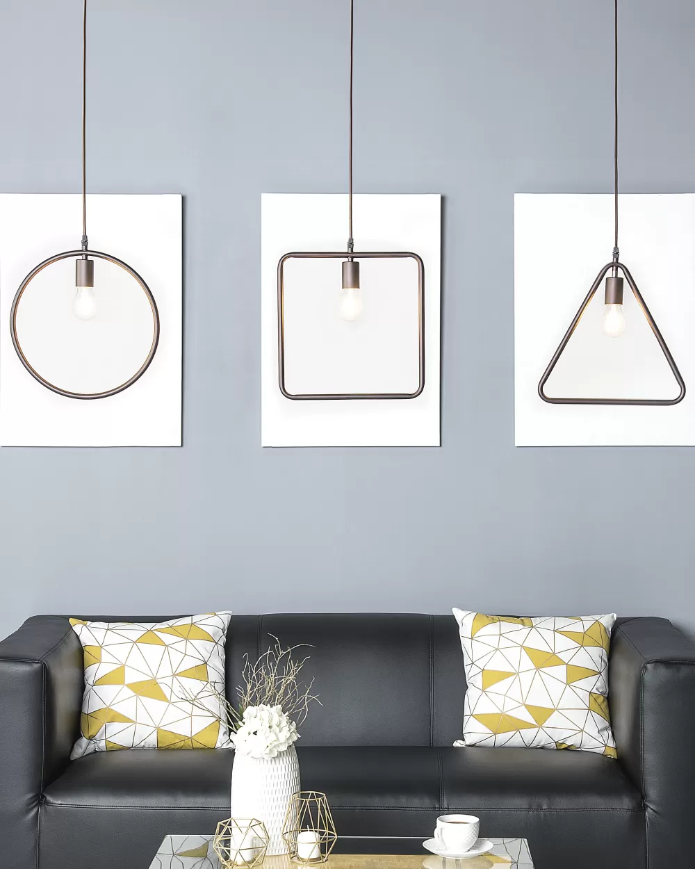 Lampada a Sospensione Beliani in Metallo Bronzo Antico - Design Moderno Juruena con Sconto Imperdibile