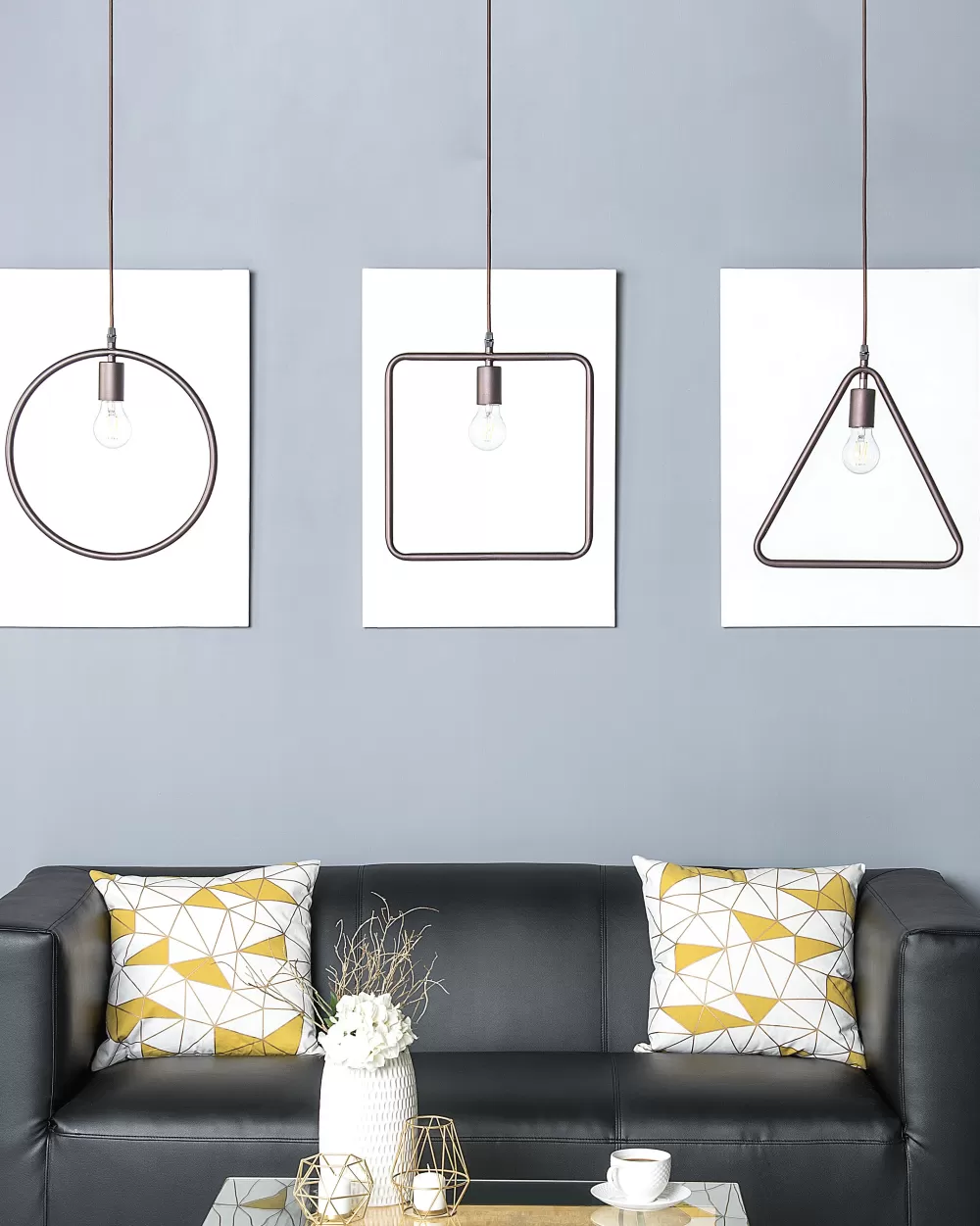 Lampada a Sospensione Beliani in Metallo Bronzo Antico - Design Moderno Juruena con Sconto Imperdibile