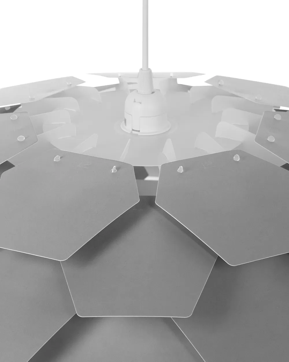 Lampada Sospesa Beliani in Plastica Grigio Antracite, Design Moderno con Sfumature Segrete per Ambienti Interni