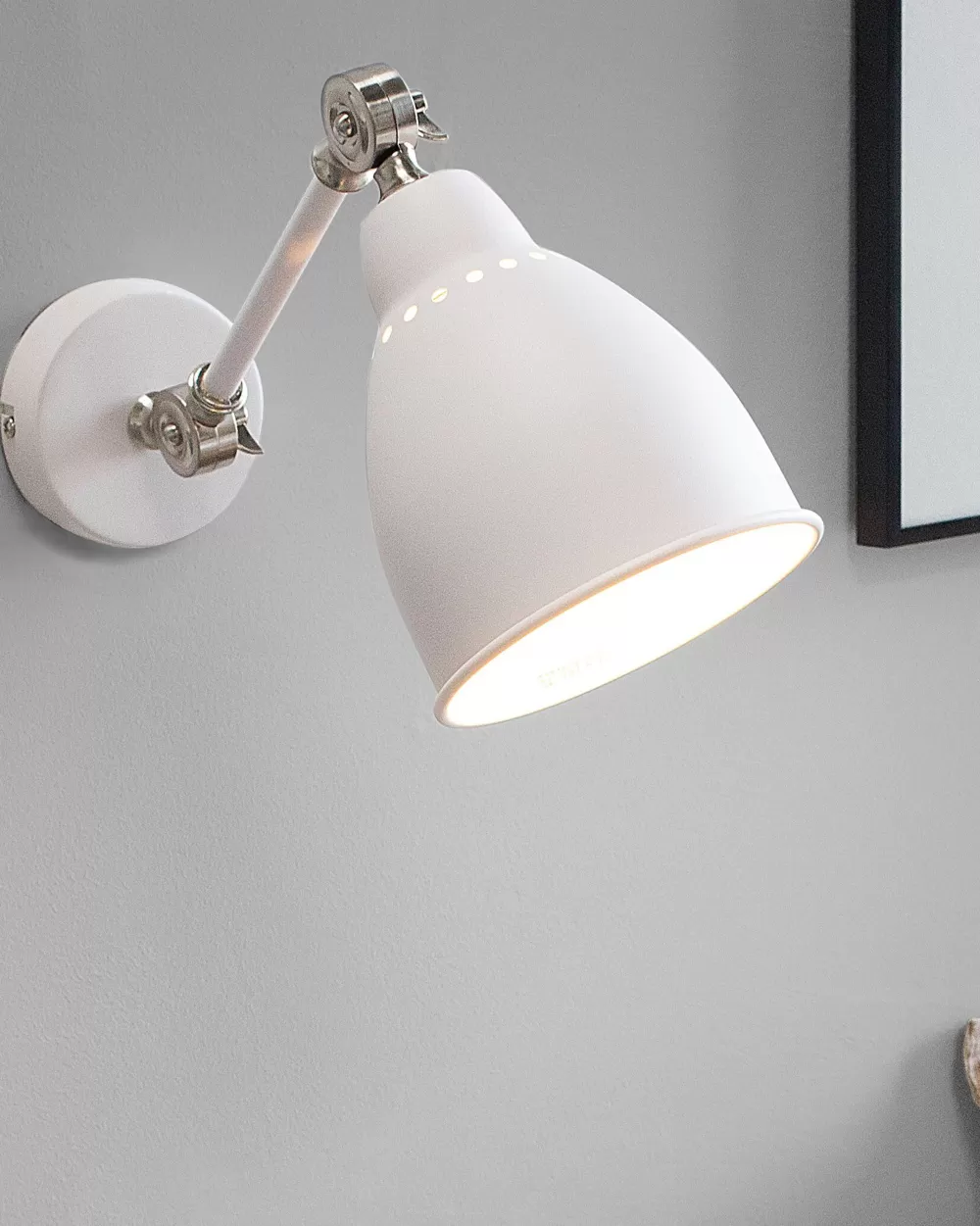 Lampade da Parete Moderne in Metallo Bianco Mississippi - Coppia di Luci Eleganti Beliani