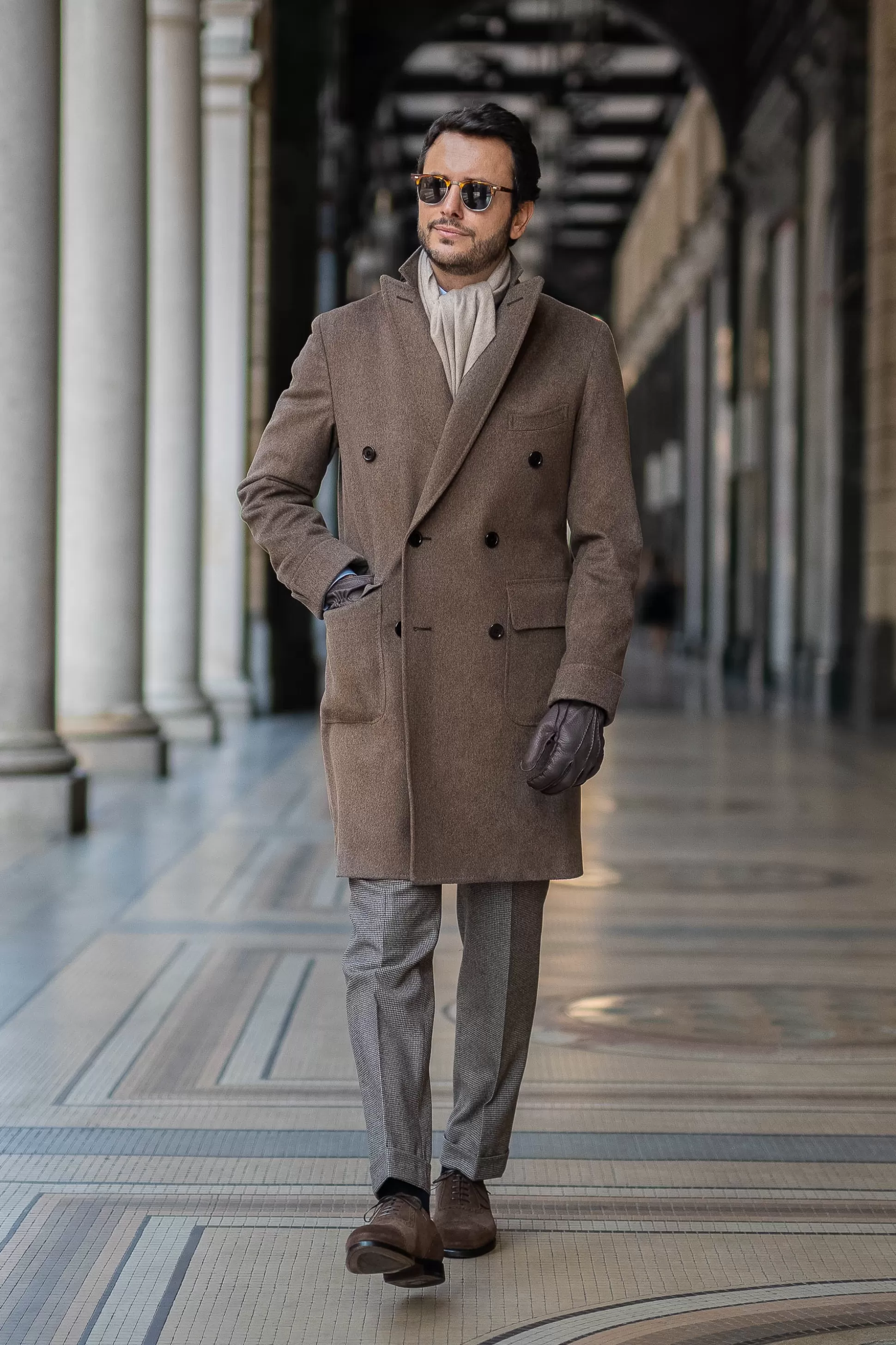 Pini Parma: Cappotto Polo in Lana Loro Piana Taupe - Confezionato a Mano in Italia con Sconto Esclusivo