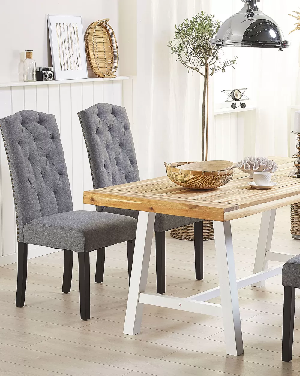 Beliani: Coppia di Poltrone Moderne 'Shirley' in Tessuto Grigio Perla - Sedute Comode per Salotto con Design Scandinavo 

(：，，，，