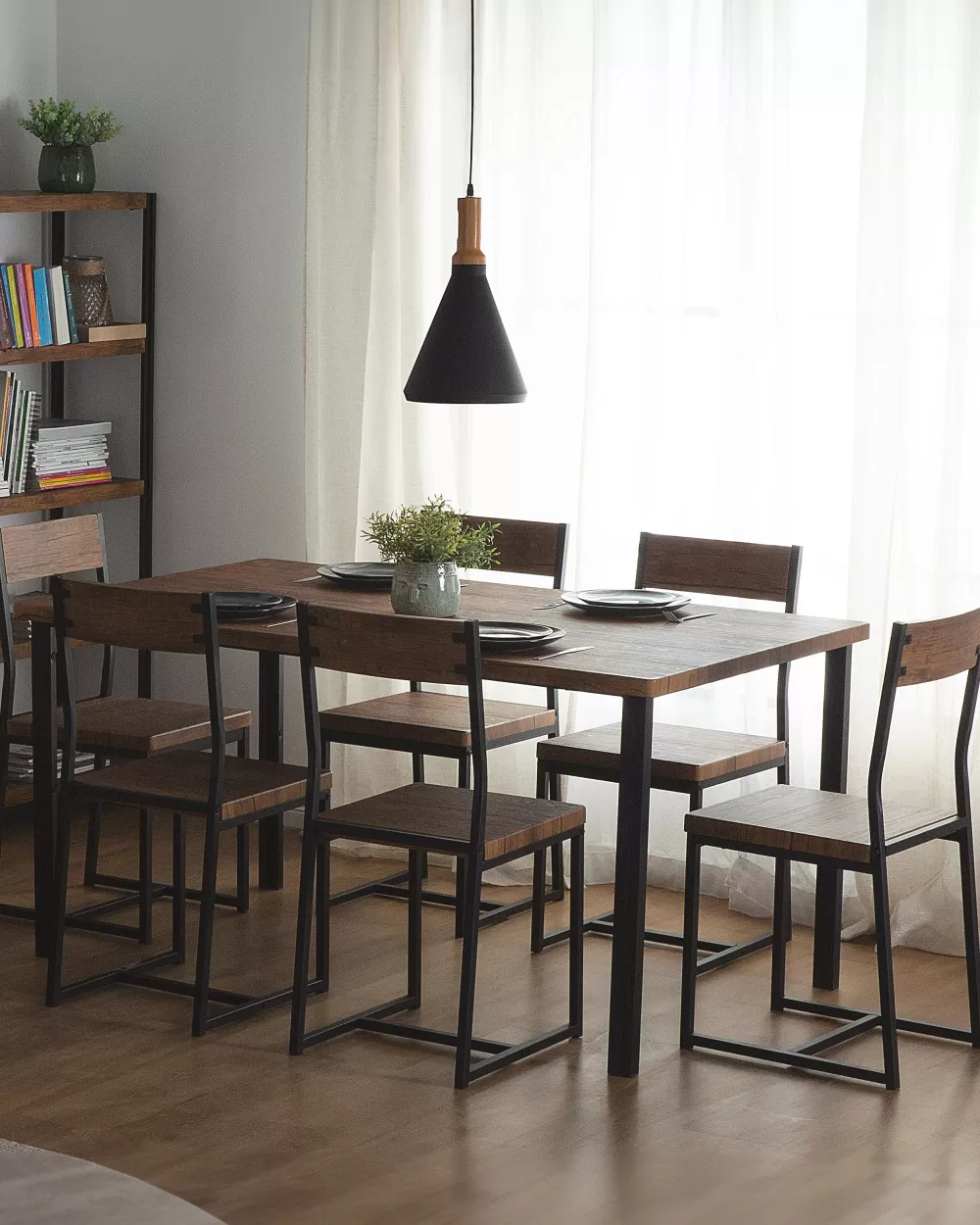 Beliani Set 6 Sedie in Legno Laccato Nero - Design Moderno Laredo, Imbottitura Morbida e Struttura Resistente
