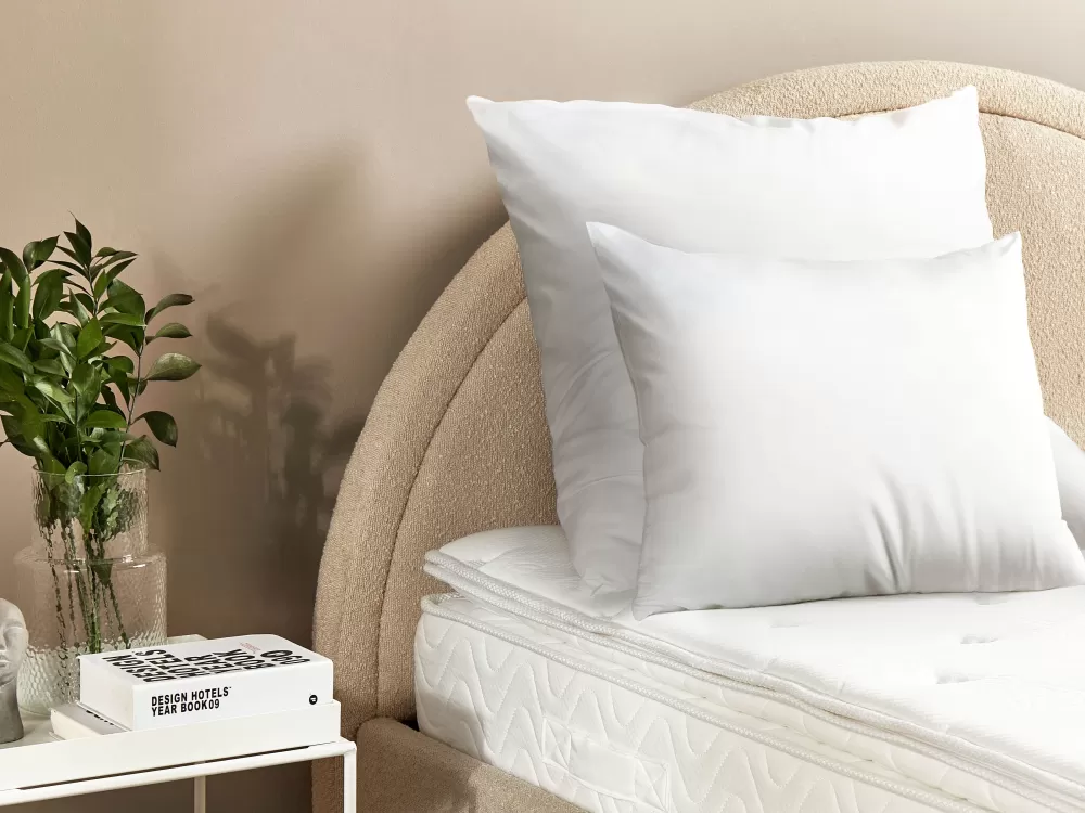 Cuscino Morbido Beliani in Fibra Poliestere 50x60 cm - Offerta Speciale per Comfort Ottimale 

(：，、，，SEO)